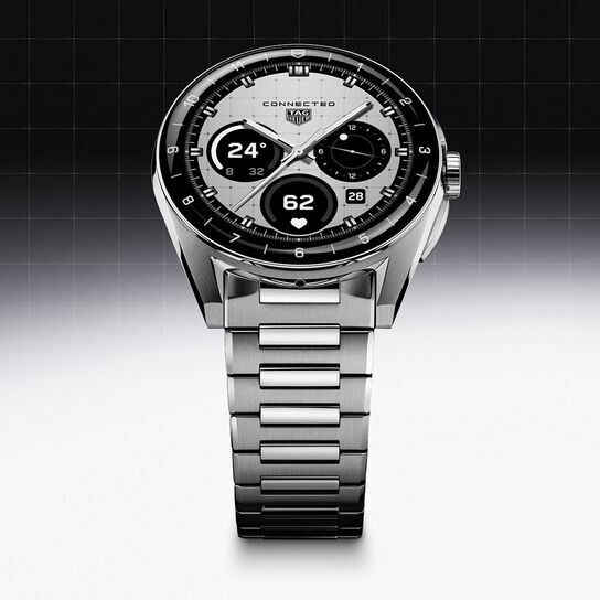 TAG Heuer Connected watch in 40 mm stainless steel with matching metal bracelet image number 1